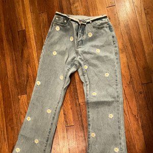 Edikted Daisy Low Rise Jeans